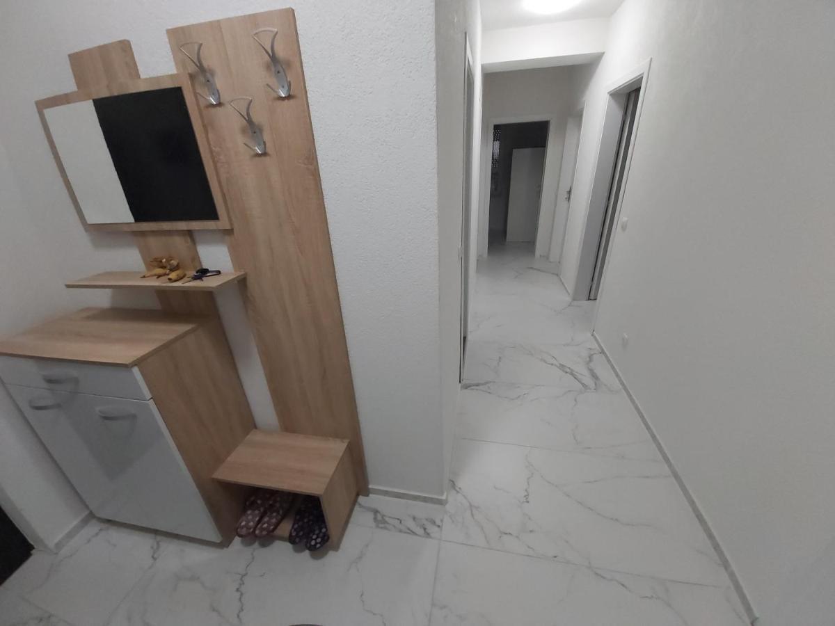 Xxl Centar 1 *